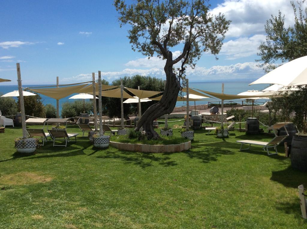Holiday Lodge al Porto Mattinata Exterior foto