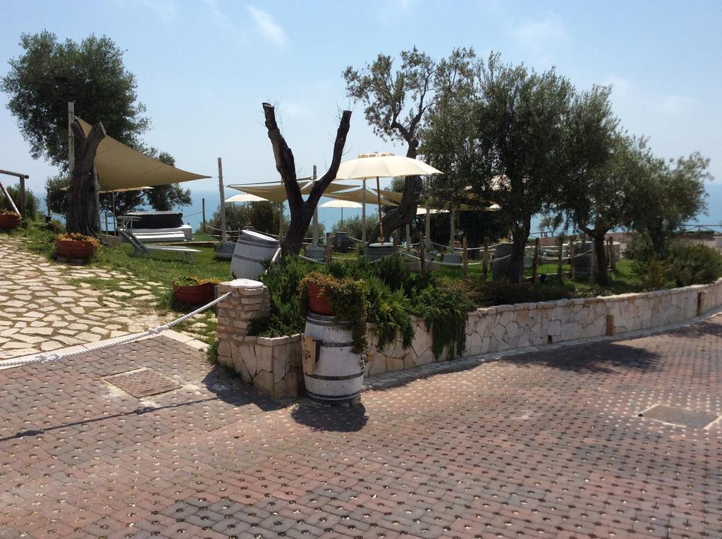 Holiday Lodge al Porto Mattinata Exterior foto