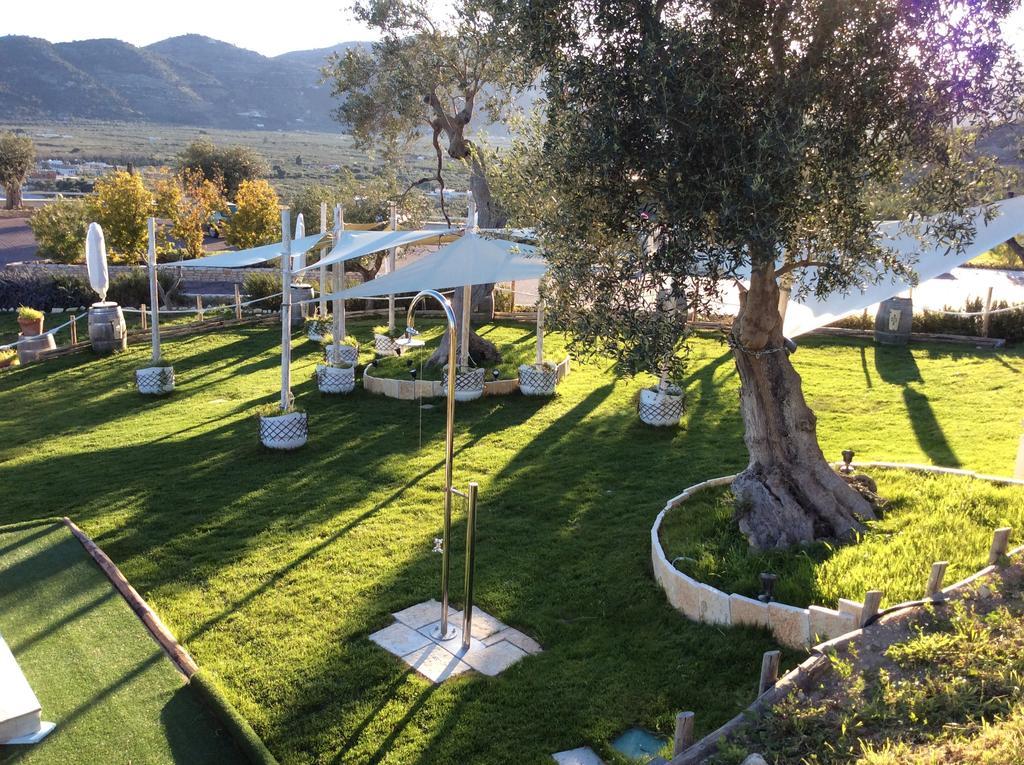 Holiday Lodge al Porto Mattinata Exterior foto